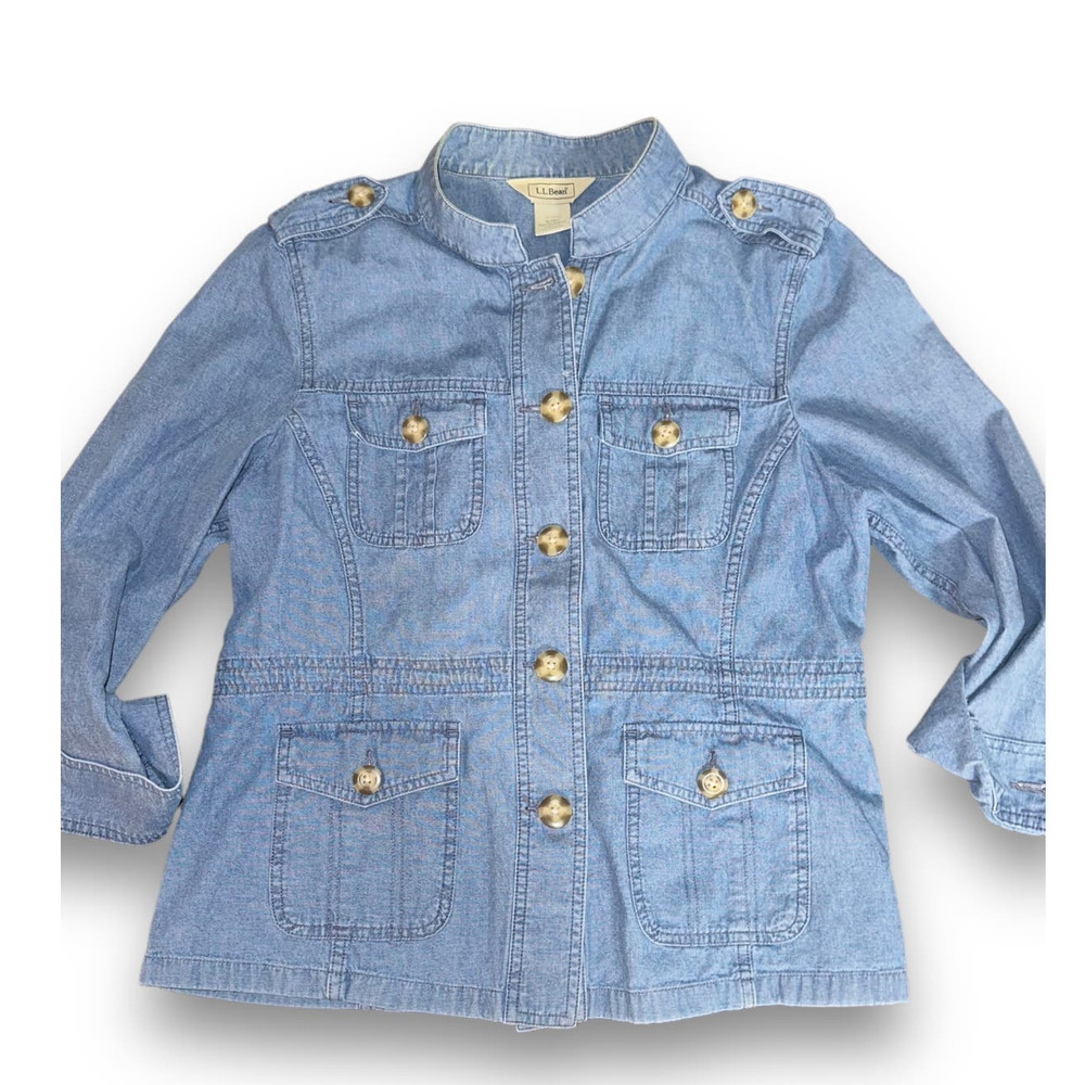 L.L.‎ Bean Women's Denim Shirt/Jacket Size: M